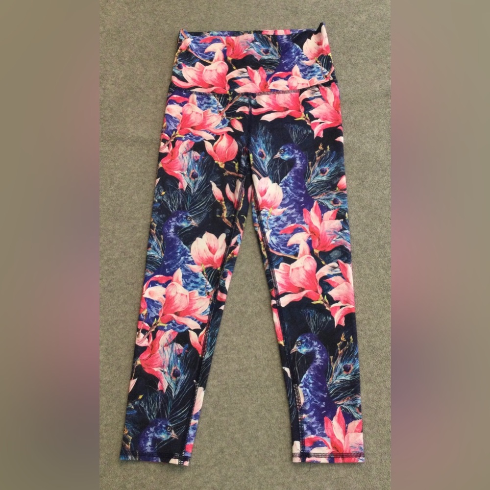 Evolution and Creation EVCR Small Pink Flowers with Peacock Capri High Waisted